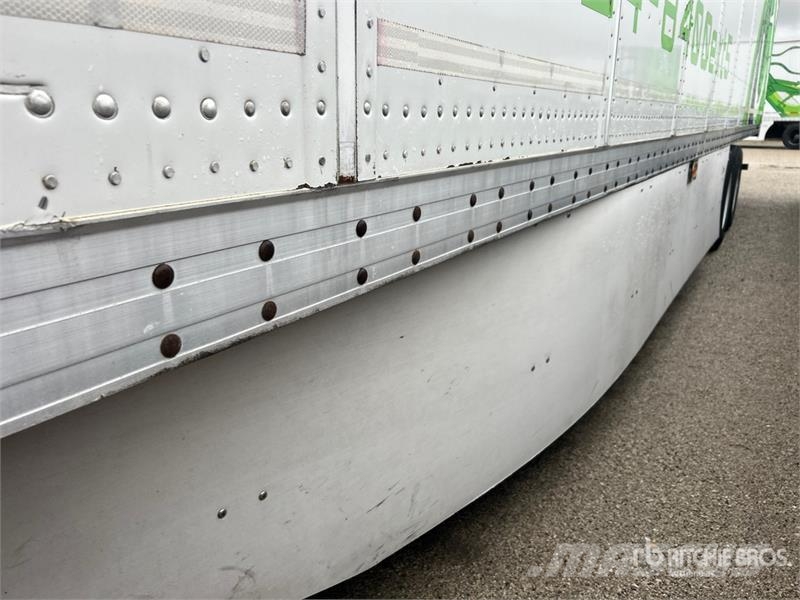 Atro 53 ft x 102 in T/A Van Trailer Skappåbygg
