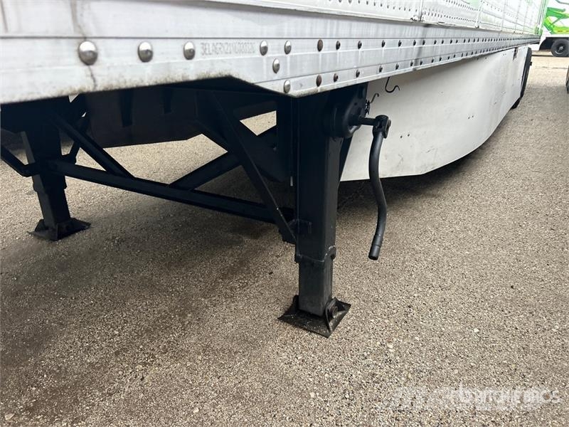 Atro 53 ft x 102 in T/A Van Trailer Skappåbygg