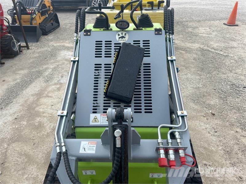 ATS -T460 Two-Speed Mini Skid Steer Loader لوادر انزلاقية التوجيه