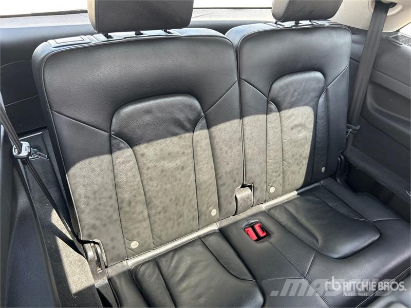 Audi Q7 Lengvieji automobiliai