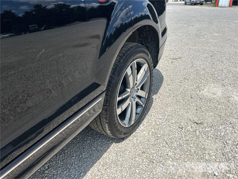 Audi Q7 Lengvieji automobiliai