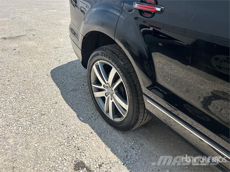 Audi Q7 Lengvieji automobiliai