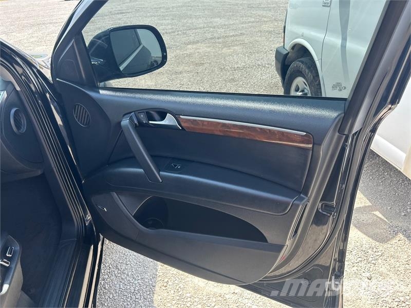 Audi Q7 Lengvieji automobiliai
