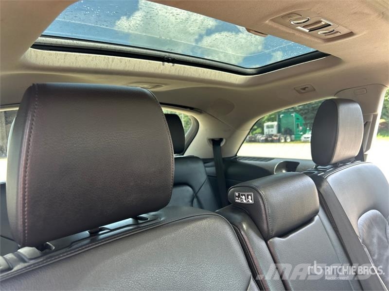Audi Q7 Lengvieji automobiliai