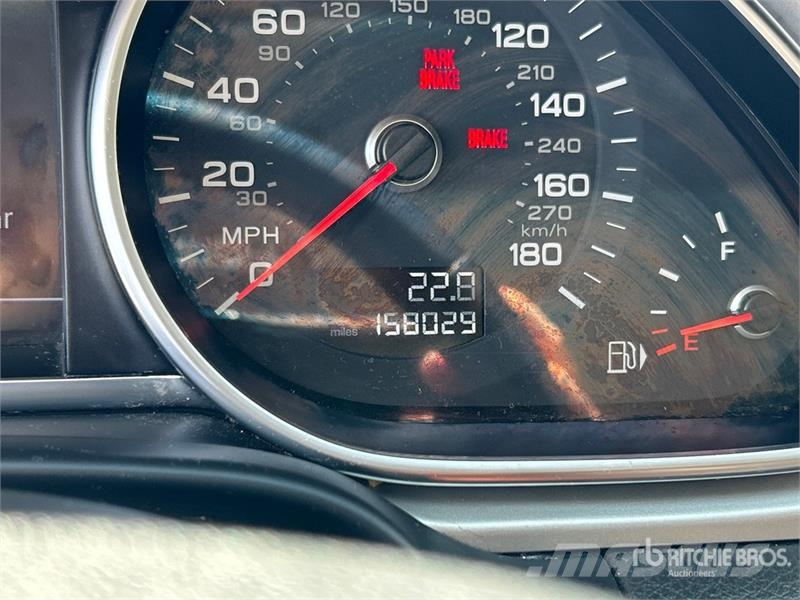 Audi Q7 Lengvieji automobiliai