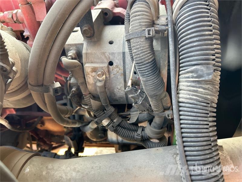 Autocar Eagle on Autocar Xpert Sweeper Truck (Inoperable) Уборочные машины