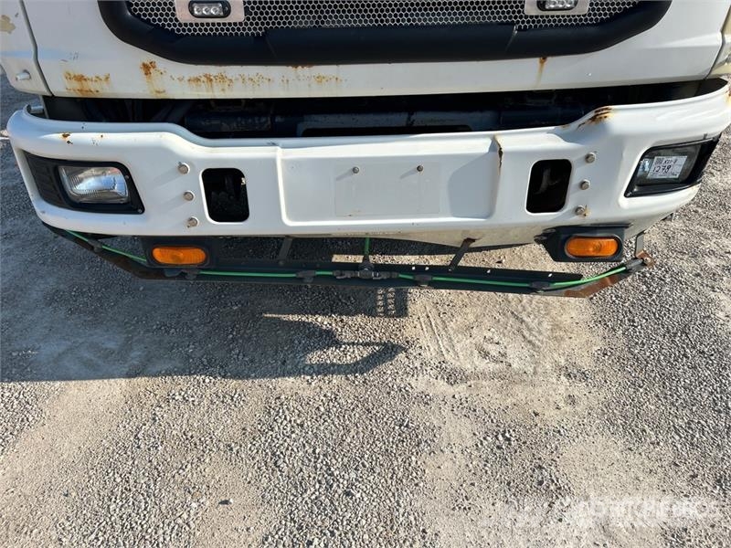 Autocar Eagle on Autocar Xpert Sweeper Truck (Inoperable) Уборочные машины