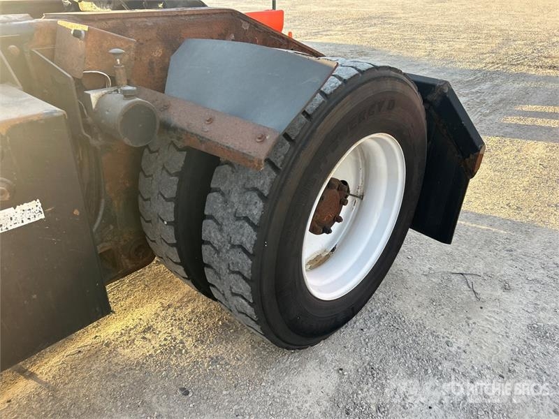 Autocar WXLL 4x2 Spotter Truck Terminál targoncák