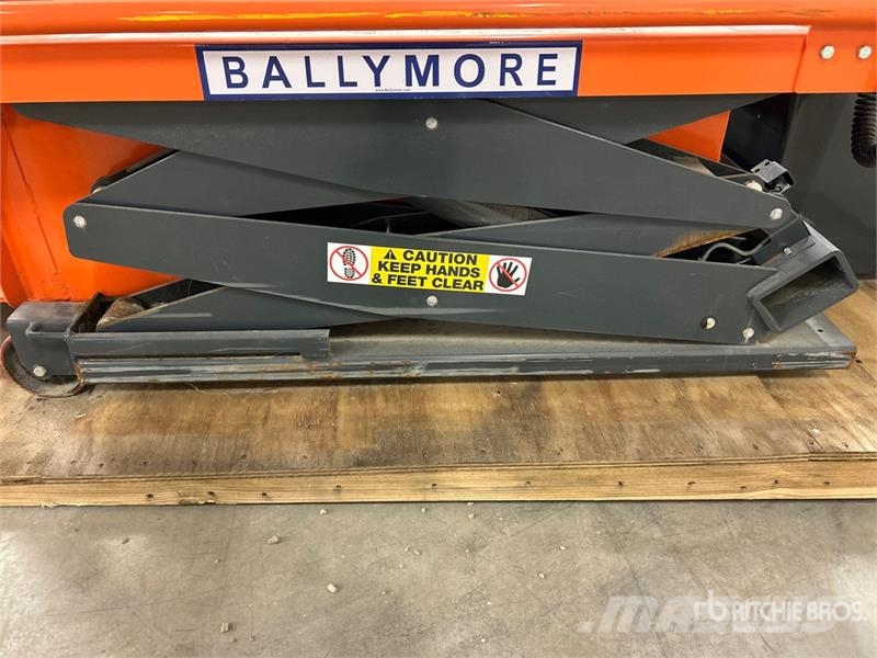 Ballymore PLD-PLUS Loading Dock Vertical Mast Lift Henkilönostimet ja nostolaitteet