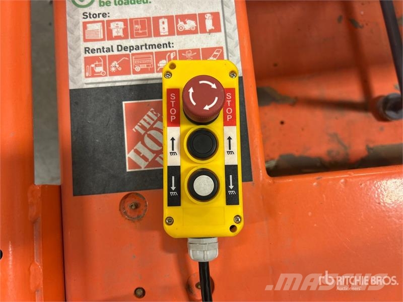 Ballymore PLD-PLUS Loading Dock Vertical Mast Lift Henkilönostimet ja nostolaitteet