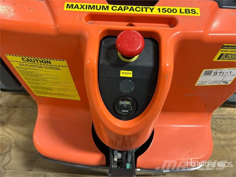 Ballymore PLD-PLUS Loading Dock Vertical Mast Lift Henkilönostimet ja nostolaitteet