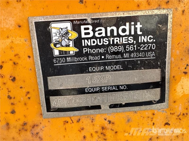 Bandit 15XP Tow-Behind Wood Chipper Haketuskoneet