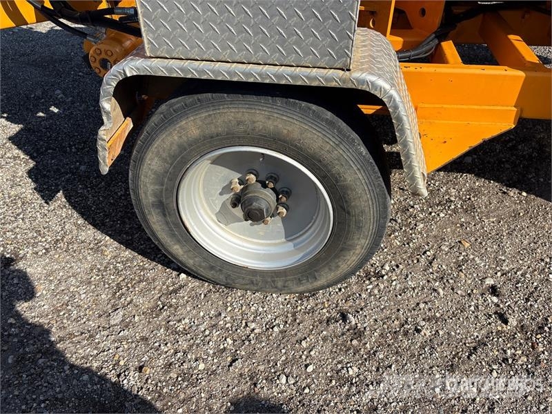 Bandit 255XP Tow-Behind Wood Chipper 碎木機