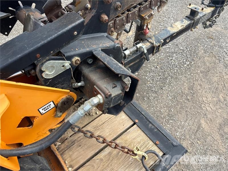 Barreto E2036RTKH-6MS Tracked Trencher w/2018 Barreto Trai Канавокопачі