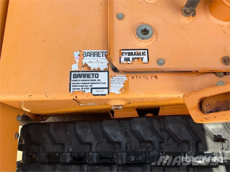 Barreto E2036TKH-6M Walk Behind Trencher 트렌처