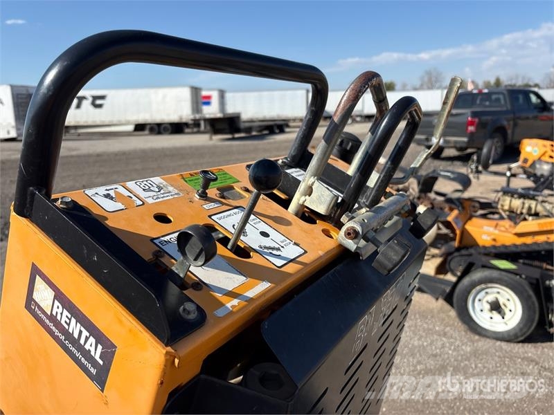 Barreto E2036TKH-6M Walk Behind Trencher 트렌처