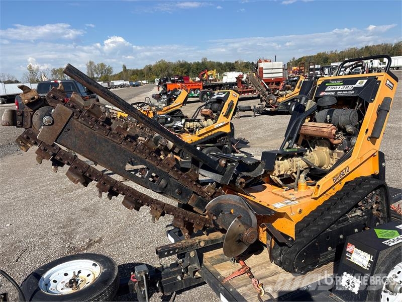 Barreto E2036TKH-6M Walk Behind Trencher 트렌처