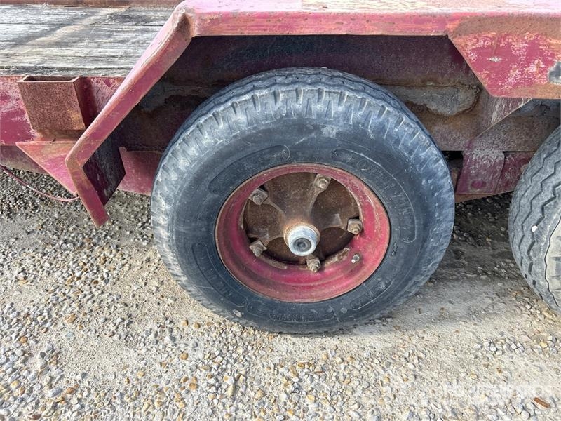 Beaver Creek 16 ft T/A Equipment Trailer Prikolice za prevoz vozil
