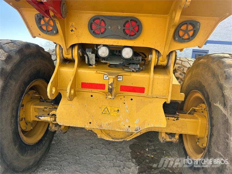 Bell B30E Articulated Dump Truck Artikulētie pašizgāzēji