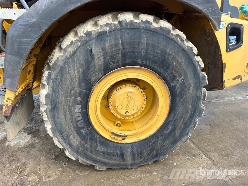 Bell B30E Articulated Dump Truck Artikulētie pašizgāzēji