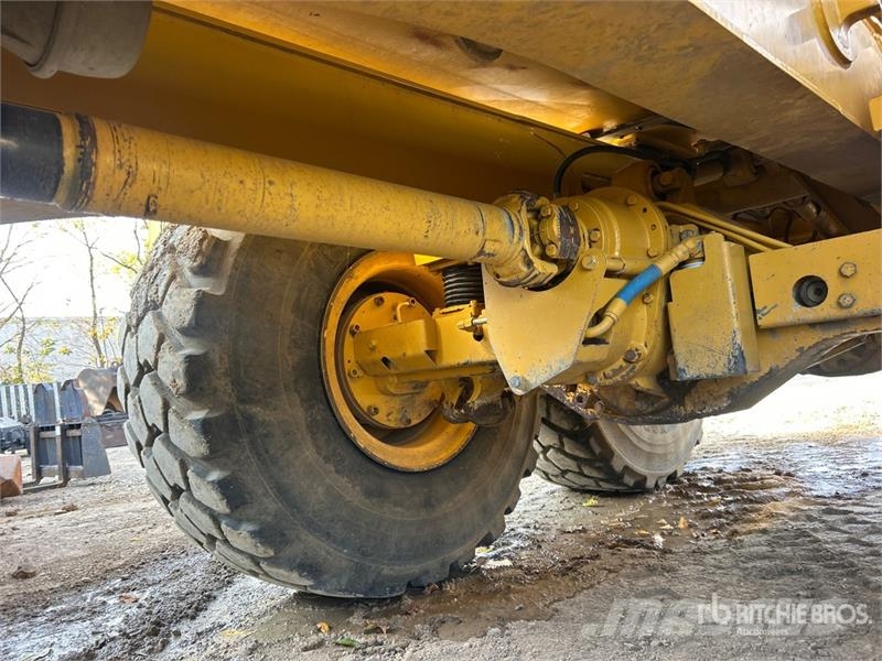 Bell B30E Articulated Dump Truck Artikulētie pašizgāzēji