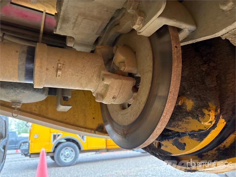 Bell B45E Articulated Dump Truck 鉸接式起吊車