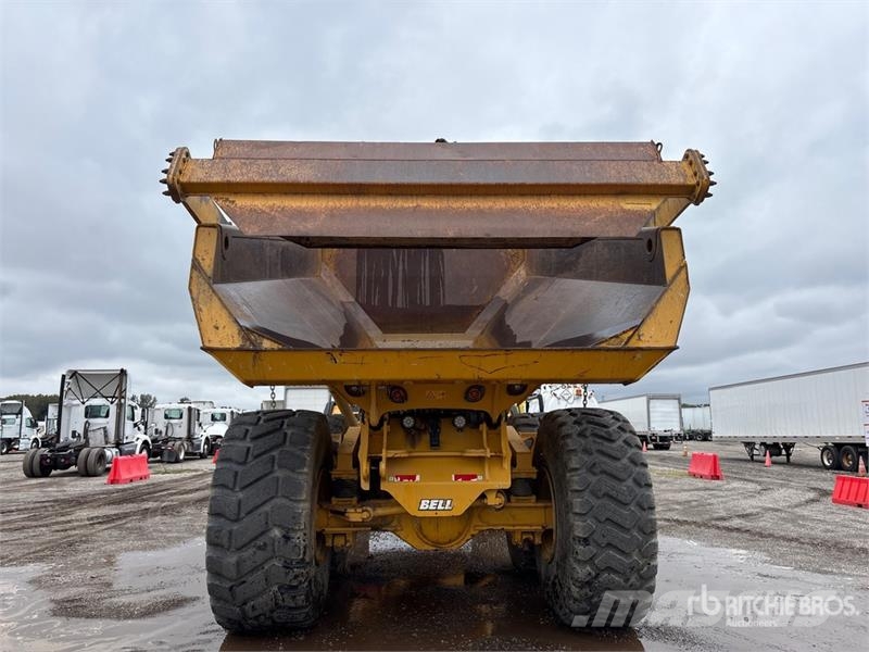 Bell B45E Articulated Dump Truck Kĺbové nákladné autá