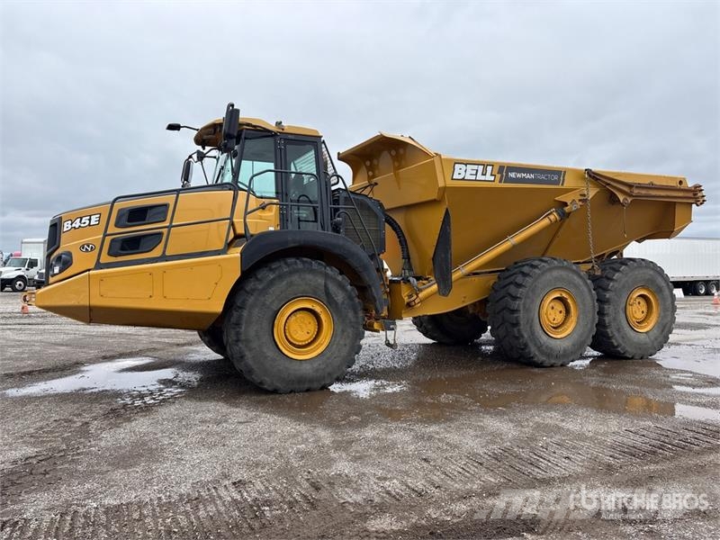 Bell B45E Articulated Dump Truck Kĺbové nákladné autá