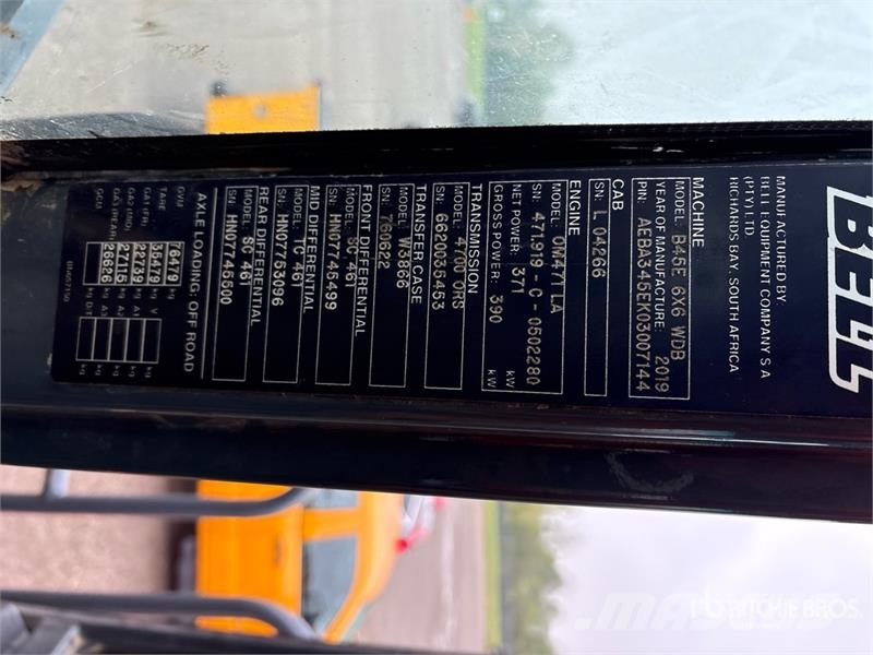 Bell B45E Articulated Dump Truck 鉸接式起吊車