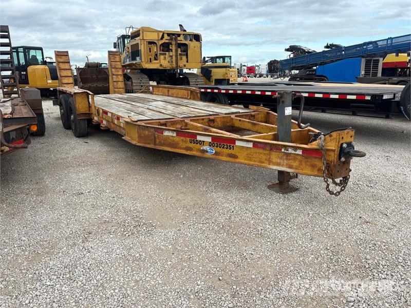 Belshe 21 ft T/A Equipment Trailer Autonkuljetusperävaunut