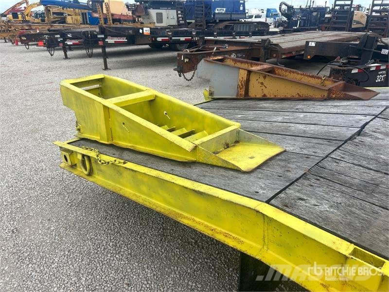 Belshe DT256 25 ft T/A Equipment Trailer Autotransportanhänger