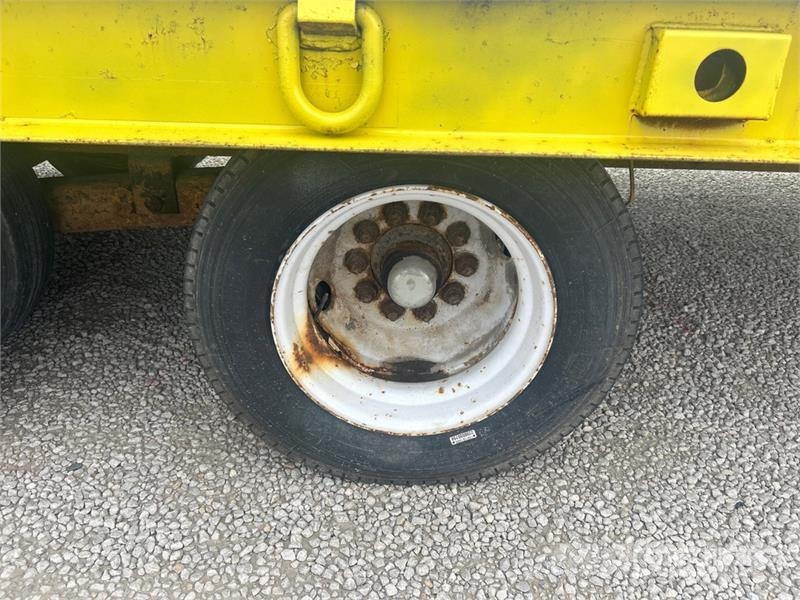 Belshe DT256 25 ft T/A Equipment Trailer Autotransportanhänger