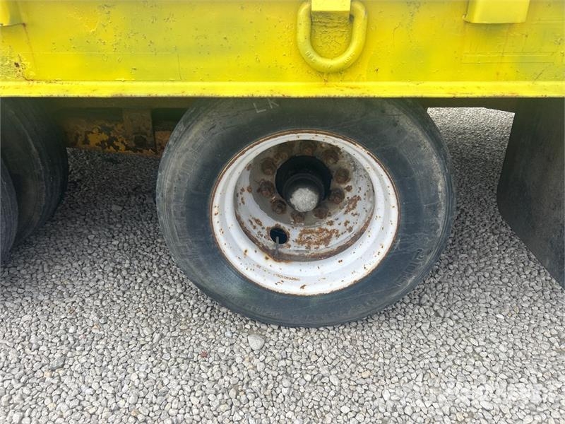 Belshe DT256 25 ft T/A Equipment Trailer Autotransportanhänger