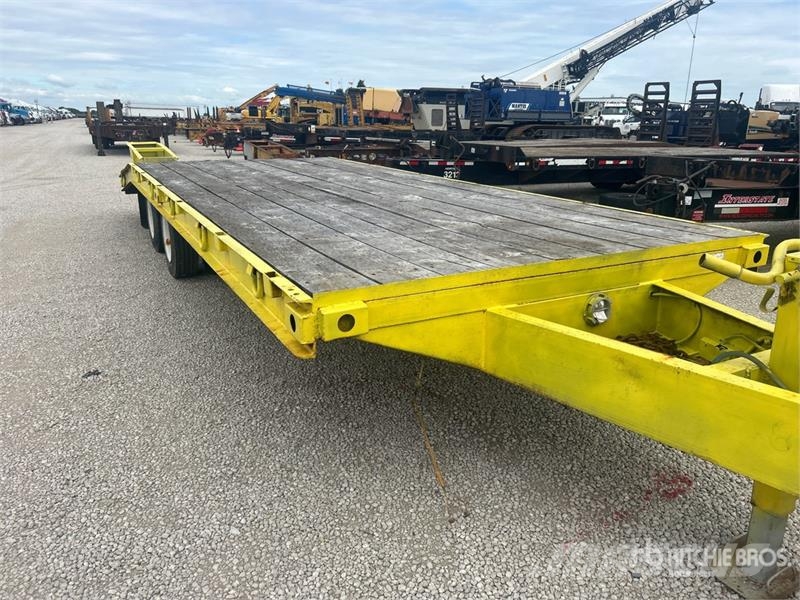 Belshe DT256 25 ft T/A Equipment Trailer Autotransportanhänger