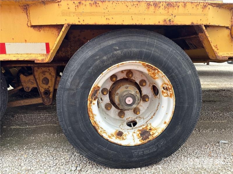 Belshe T-10 28 ft T/A Equipment Trailer Ρυμούλκες μεταφοράς οχημάτων