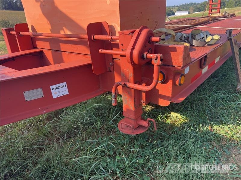 Belshe T10 26 ft T/A Equipment Trailer Oprijwagen