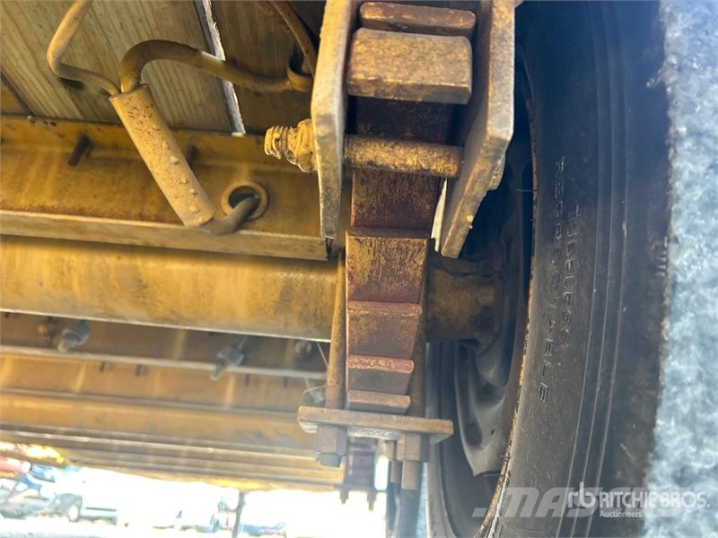 Belshe T8 Equipment Trailer 車輛運輸拖車