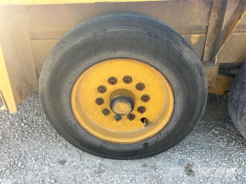 Belshe T8 Equipment Trailer 車輛運輸拖車