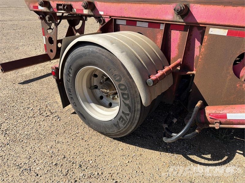 Benlee TABM40 T/A Roll-Off Trailer Nostolava täysperävaunut