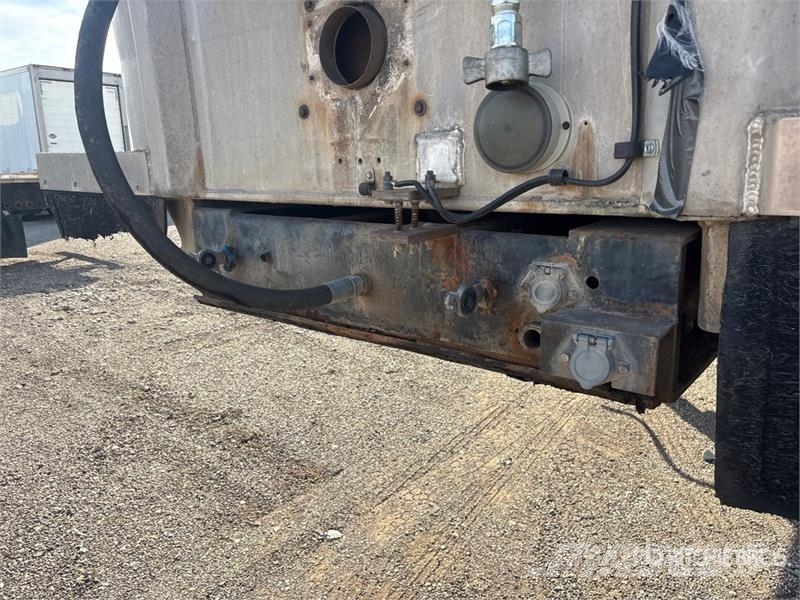 Benson 29C 32 ft T/A End Dump Trailer Pašizgāzējs