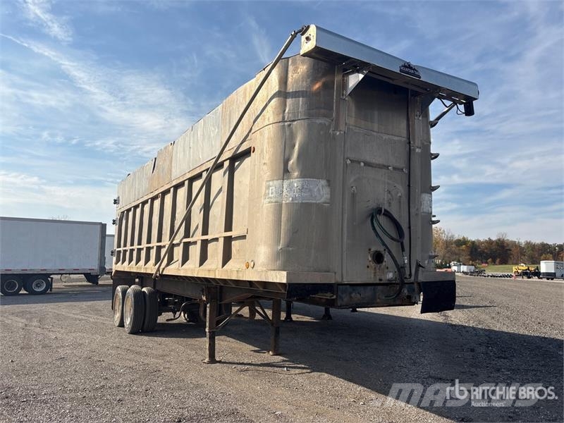 Benson 29C 32 ft T/A End Dump Trailer Pašizgāzējs