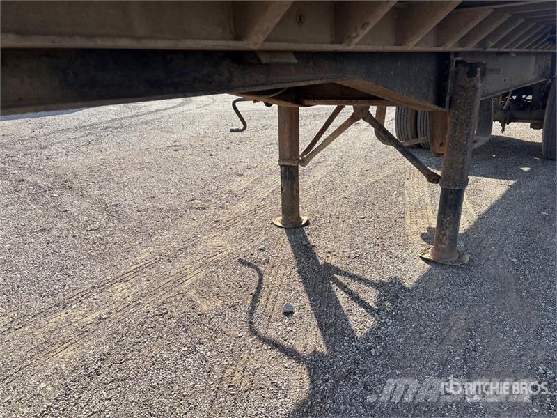 Benson 29C 32 ft T/A End Dump Trailer Pašizgāzējs