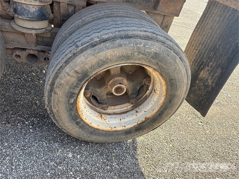 Benson 29C 32 ft T/A End Dump Trailer Pašizgāzējs