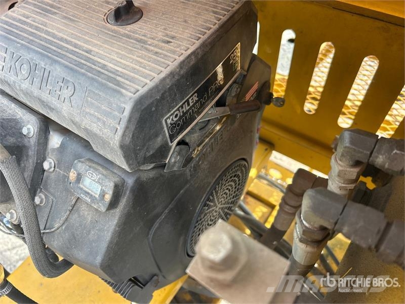Bid-Well 4800 Bridge Deck Finisher 其他