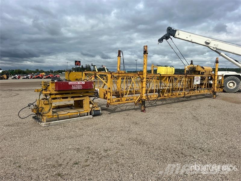 Bid-Well 4800 Bridge Deck Finisher 其他