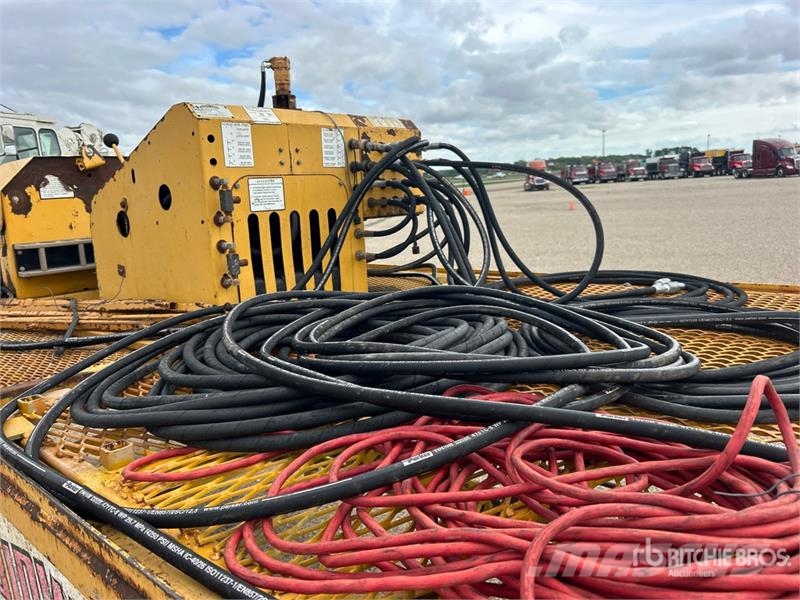 Bid-Well 4800 Bridge Deck Finisher 其他