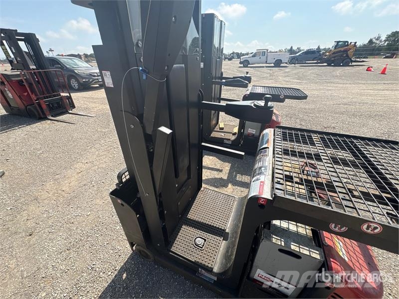 Big Joe J1-192 600 lb Order Picker معدات الرفع متوسط المستوى