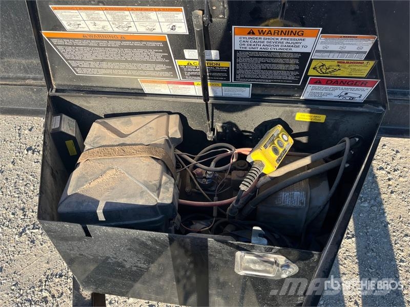 Big Tex 14 ft T/A Dump Utility Trailer Tipper trailers