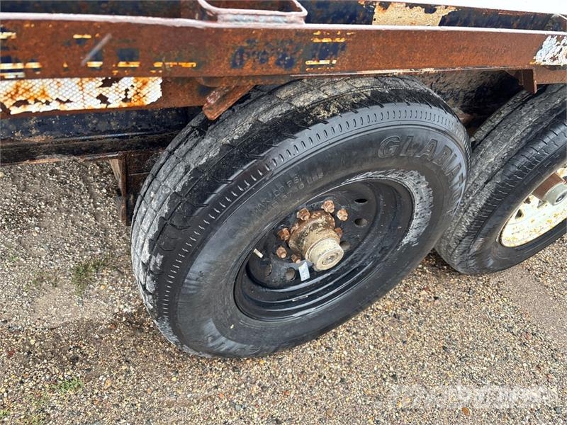 Big Tex 16 ft T/A Flatbed Trailer Прицепы-платформы/боковая разгрузка