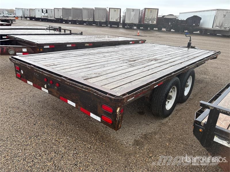 Big Tex 16 ft T/A Flatbed Trailer Прицепы-платформы/боковая разгрузка